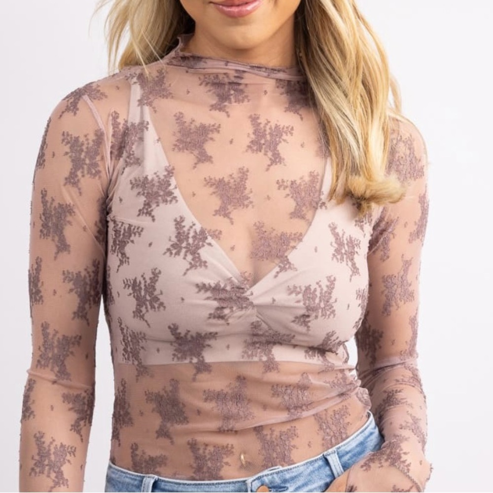 NWT free people lace layering top. SOLD OUT